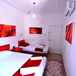 Kaktues Boutique Side