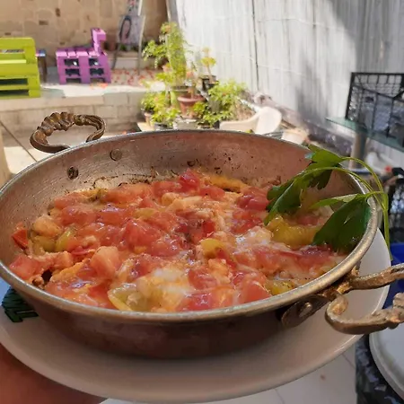 Kaktues Boutique Side